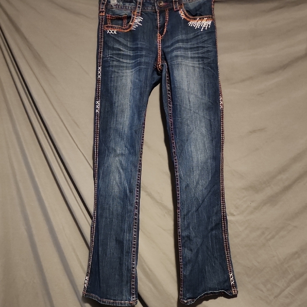 Cowgirl Tuff Blue Jeans with Geometric Embroidery - Picture 4 of 8